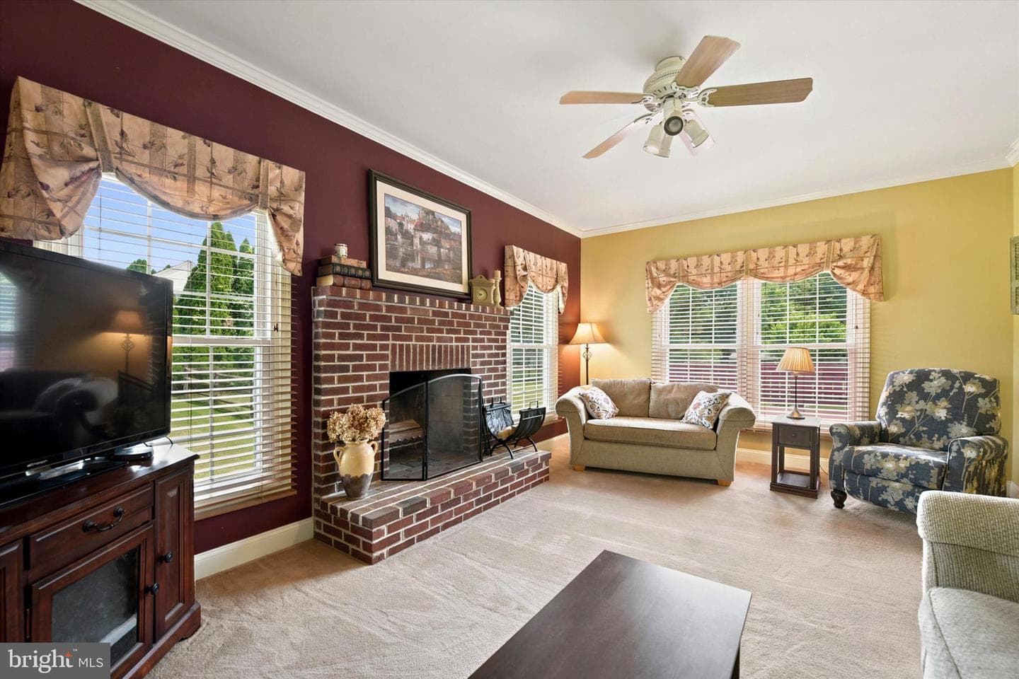 218 Briars Run Drive photo 10