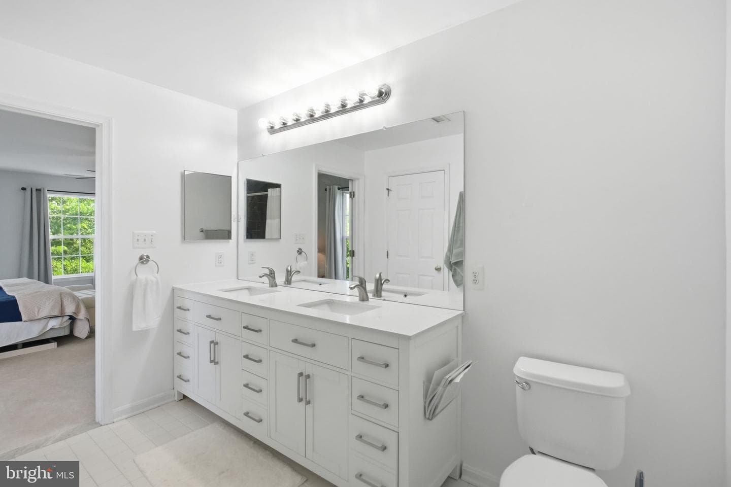 123 Riverside Lane photo 44