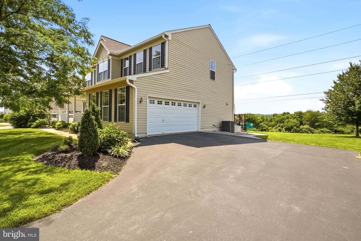 123 Riverside Lane photo 82