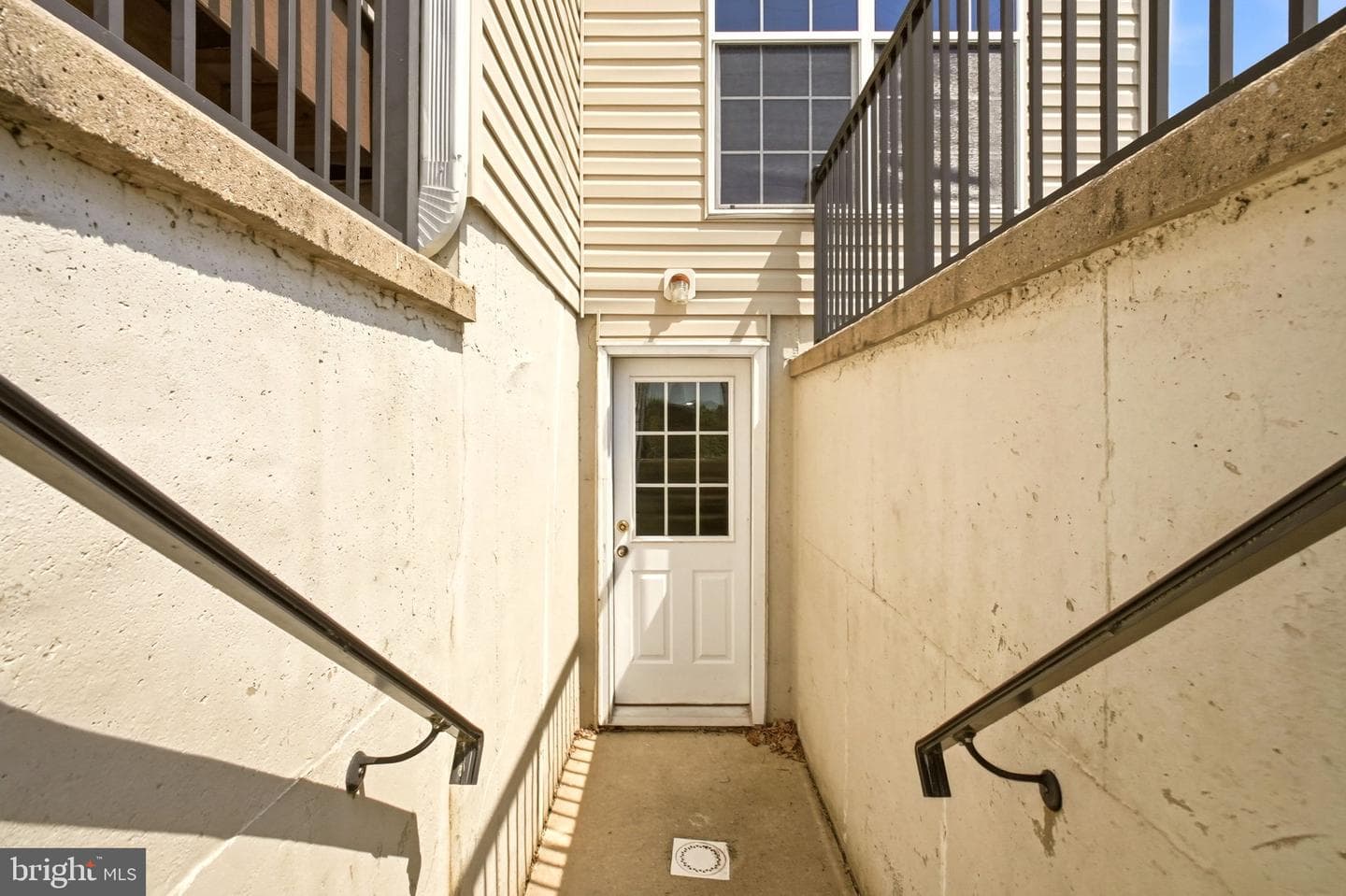 123 Riverside Lane photo 87