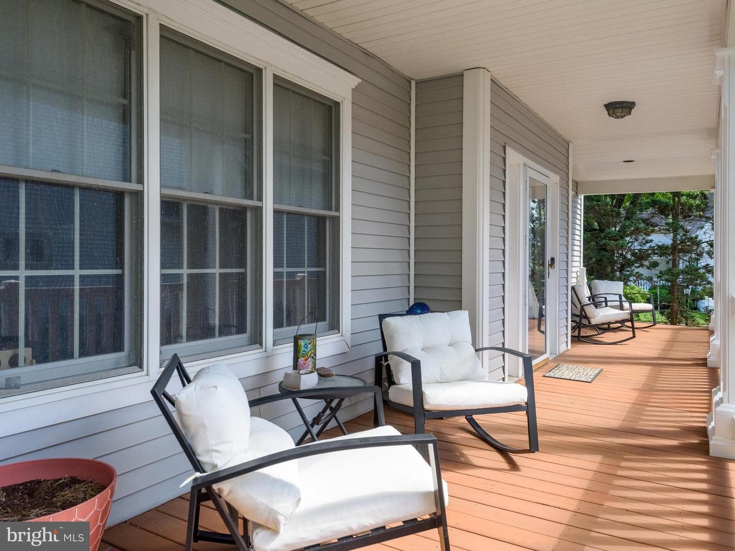 605 Huntington Drive photo 40