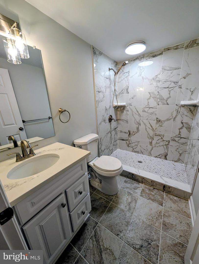 12 Stephanie Ln photo 8