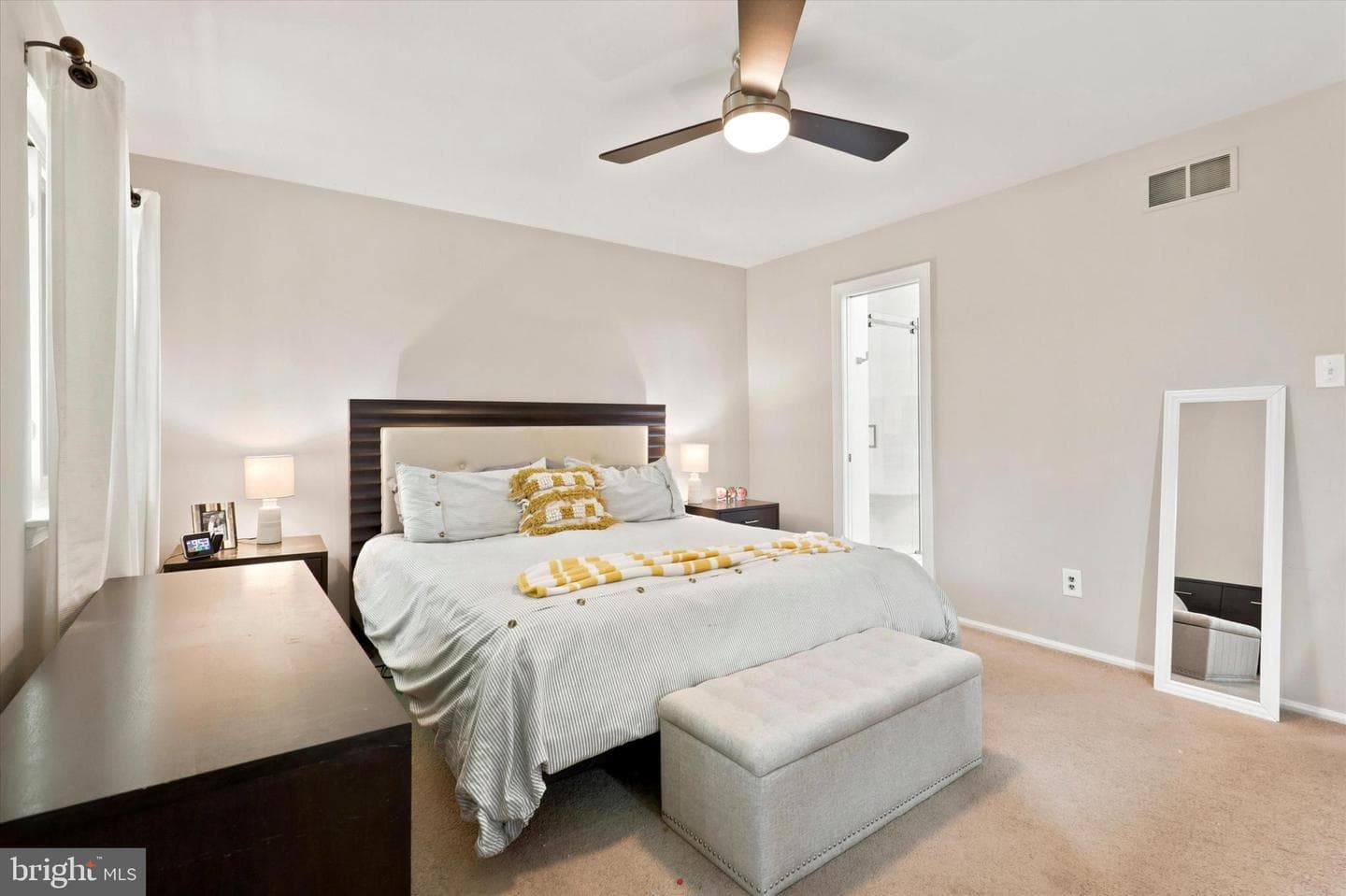 402 Curtis Court photo 15