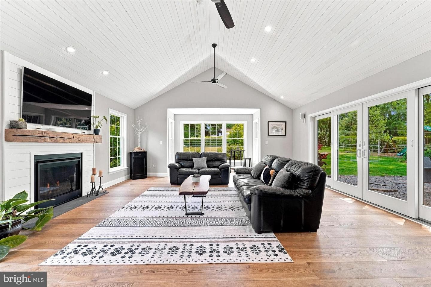 19 Clover Lane photo 22