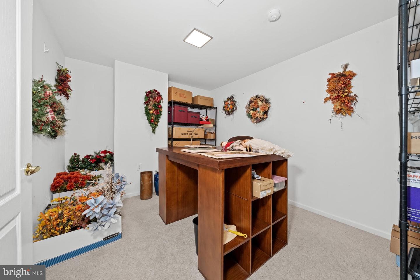 1674 Yardley Drive photo 47