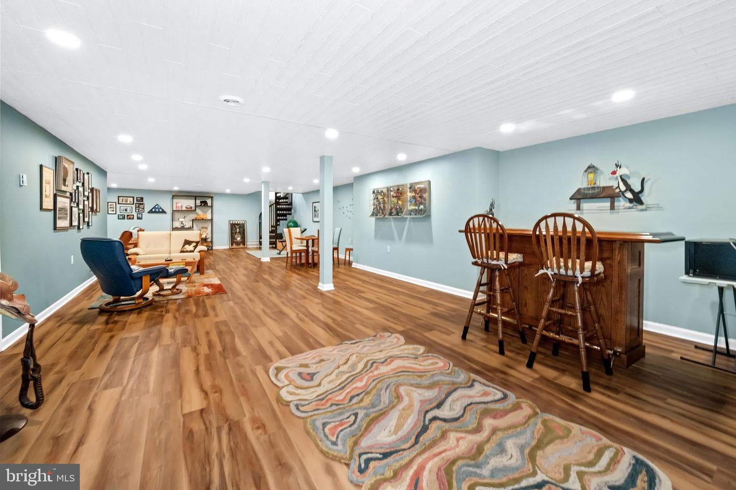 1674 Yardley Drive photo 60