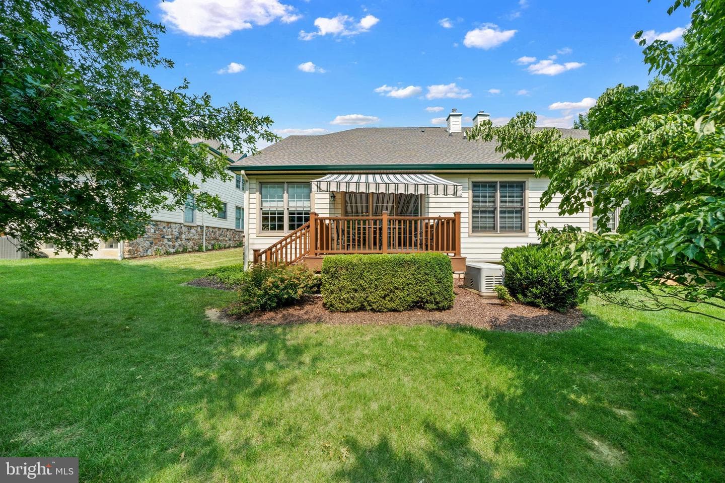 1674 Yardley Drive photo 70