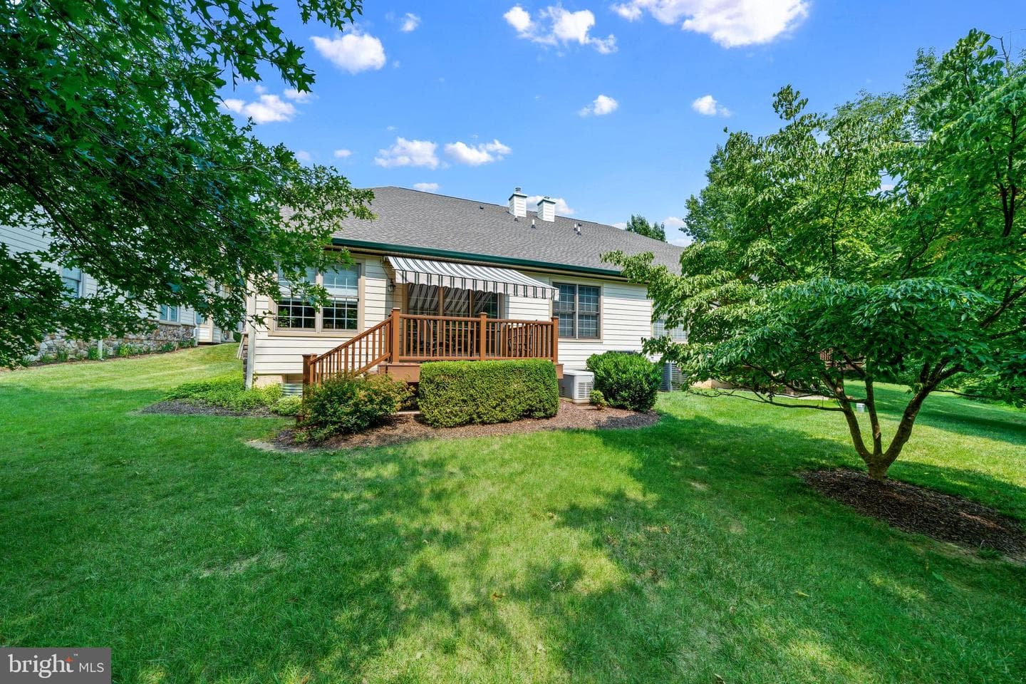 1674 Yardley Drive photo 71