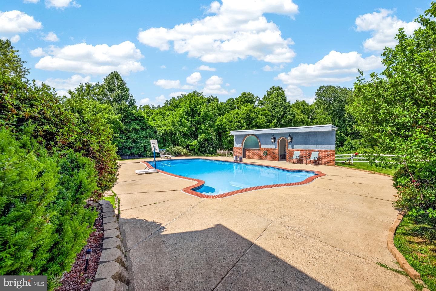 320 Barneston Road photo 40