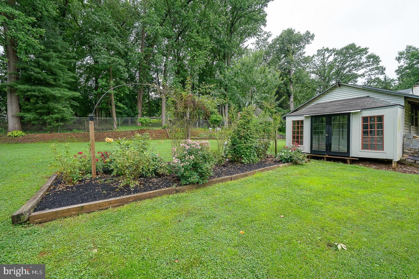 2608 Charlestown Road photo 58