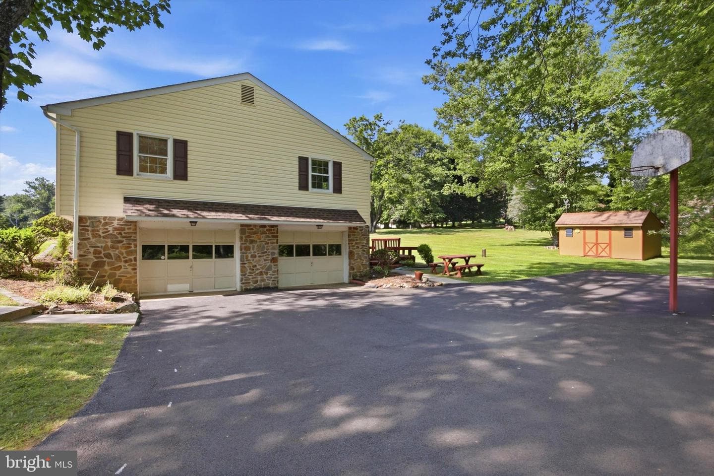 513 Reservoir Road photo 22