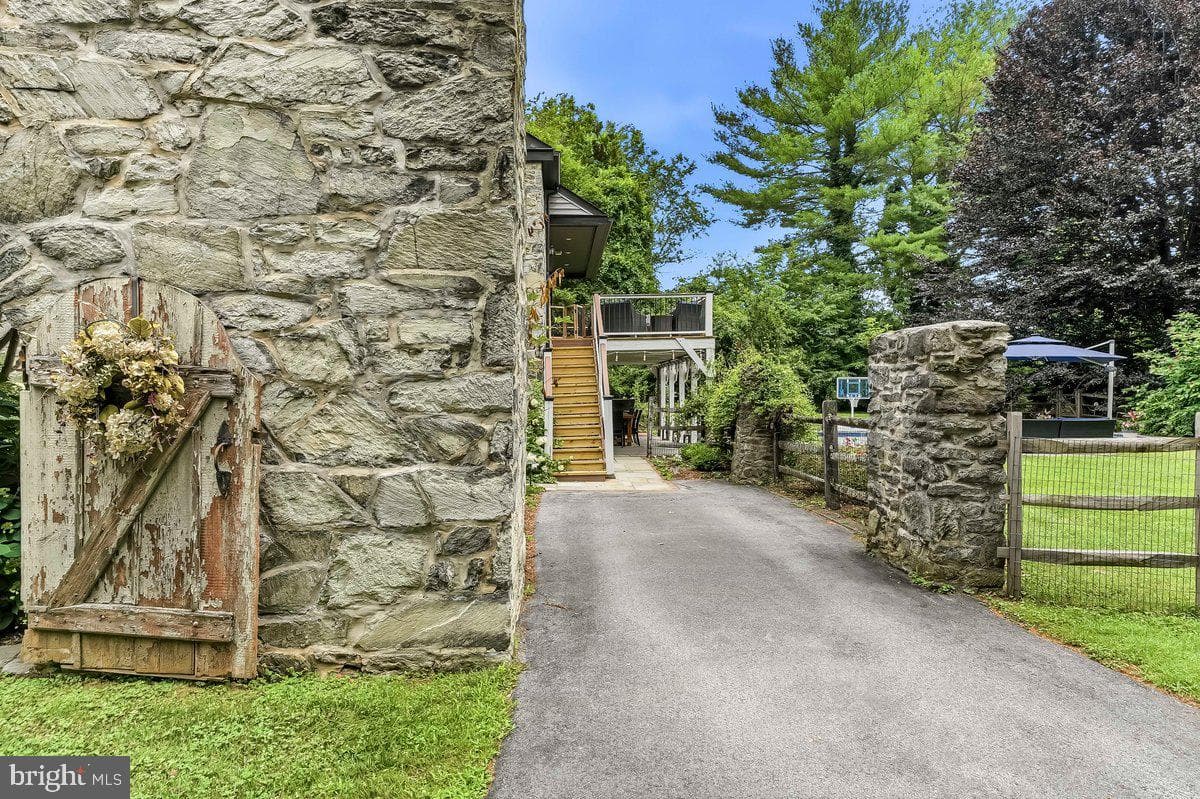 802 Goshen Road photo 15