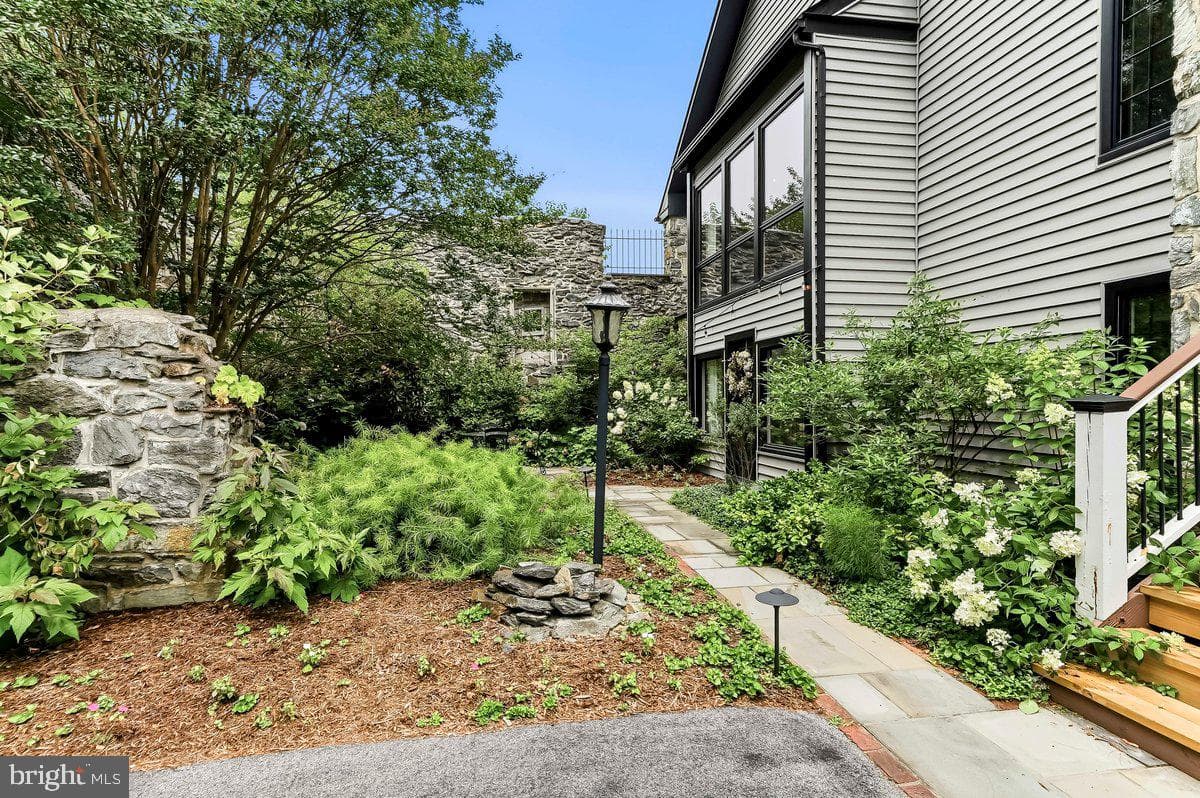 802 Goshen Road photo 18