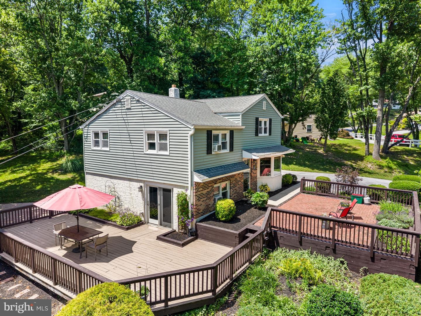 525 Oriole Drive photo 29