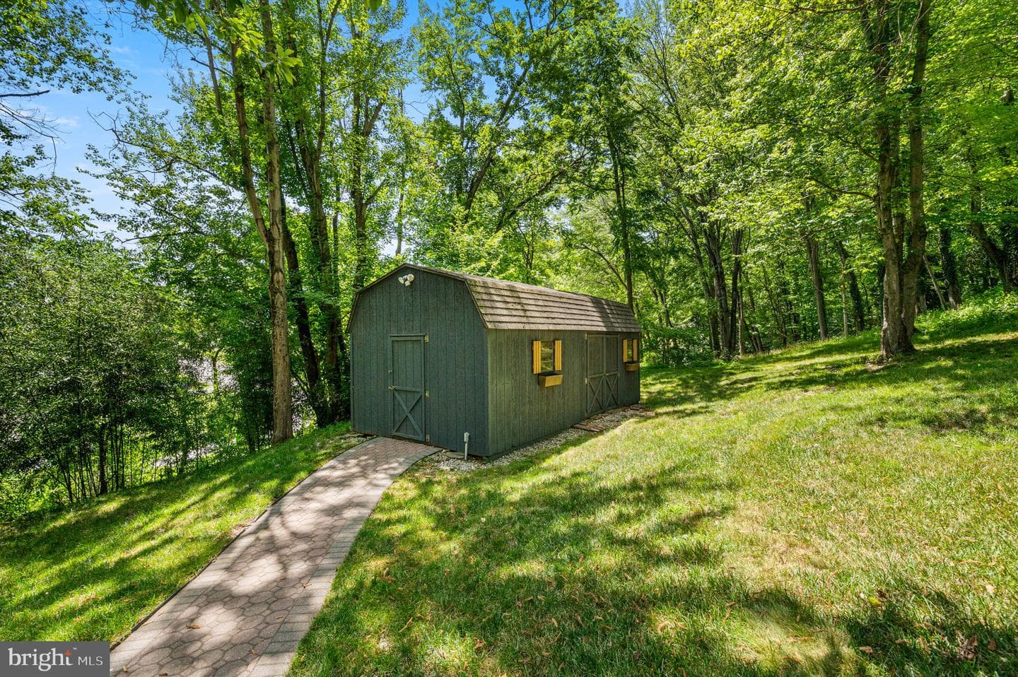 525 Oriole Drive photo 30