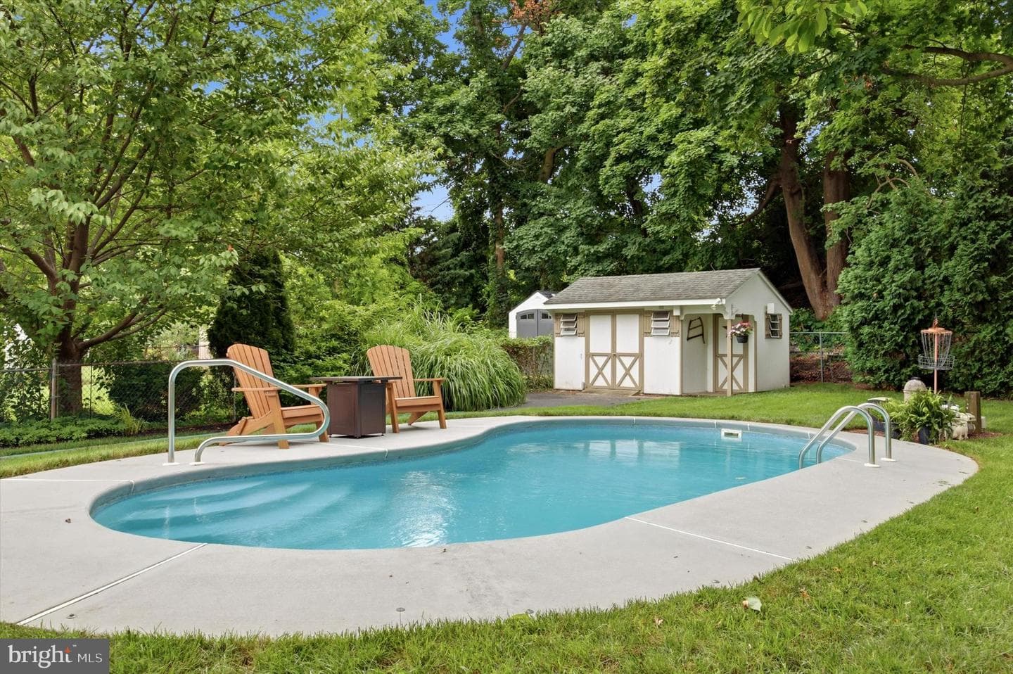 3 Maple Avenue photo 23