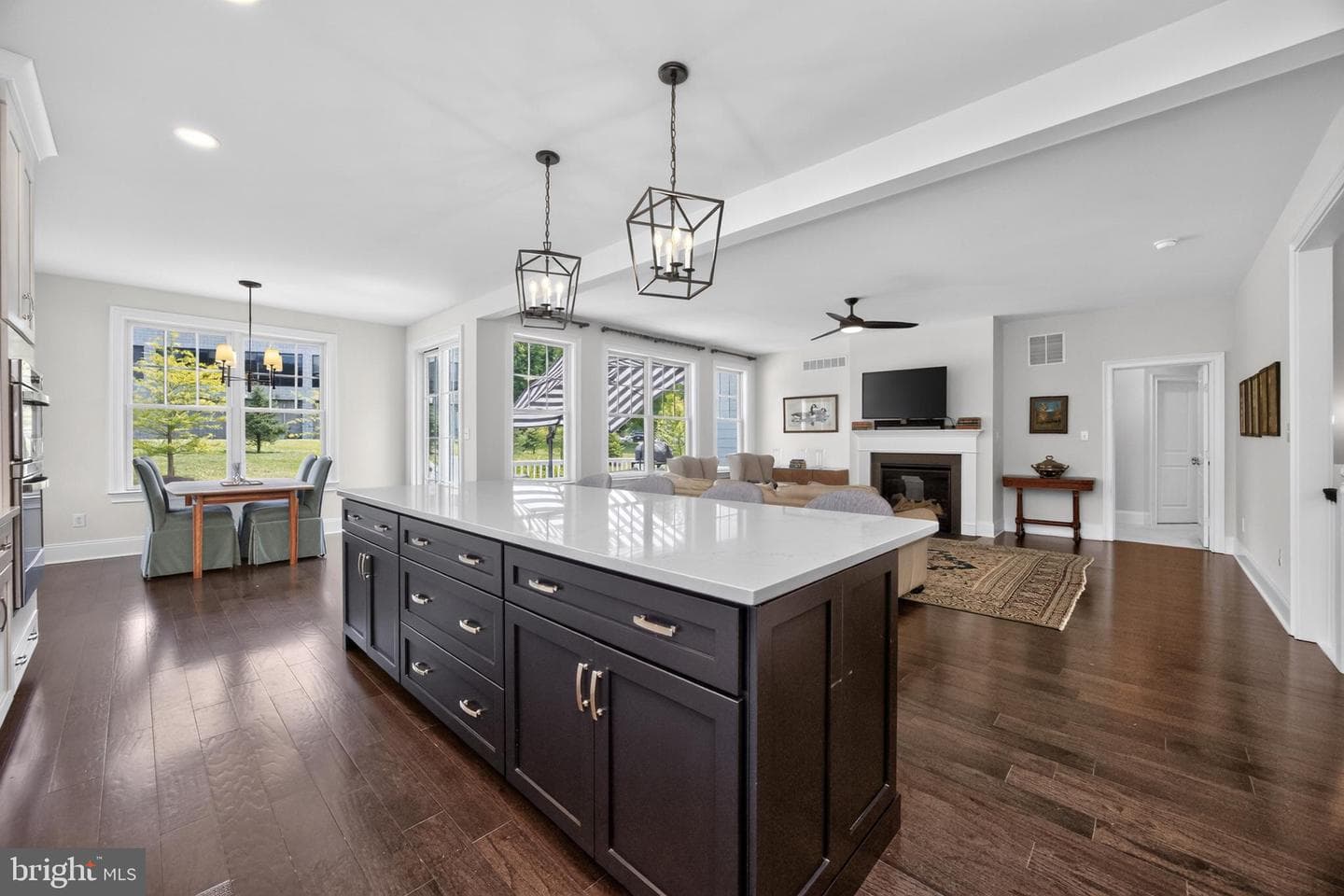 306 Merion Court photo 15