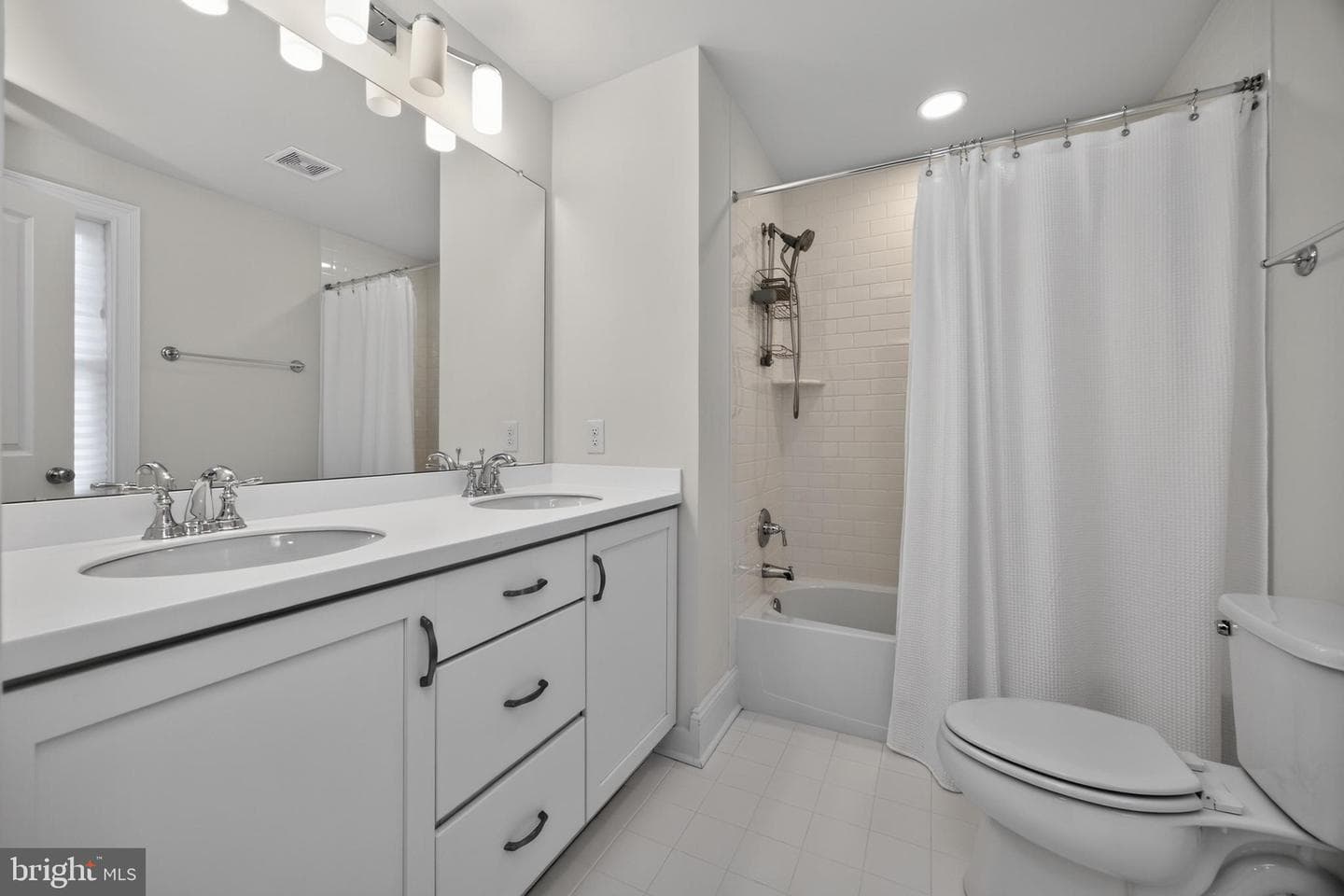 306 Merion Court photo 26