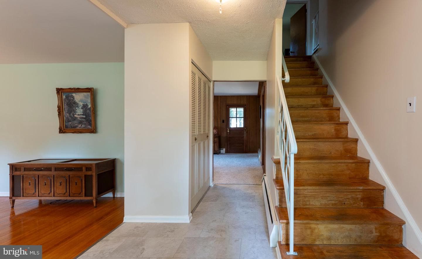 209 Crump Road photo 6