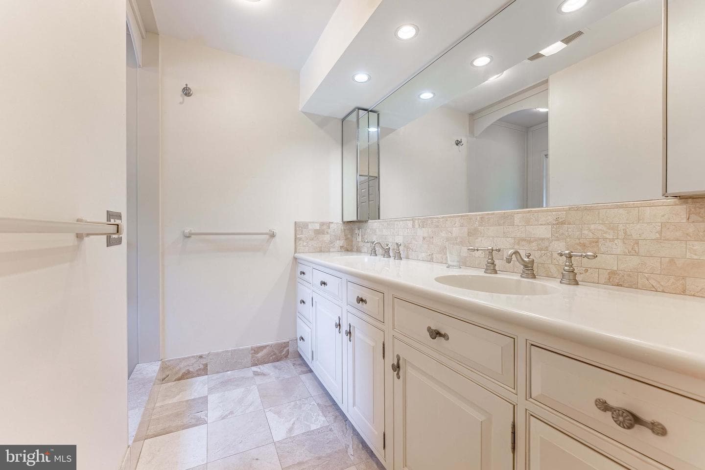 2323 Saint Peters Road photo 18