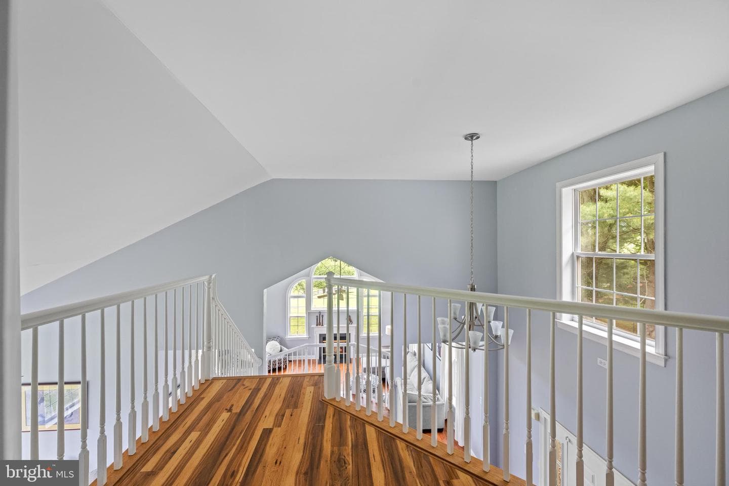 592 W Creek Road photo 21