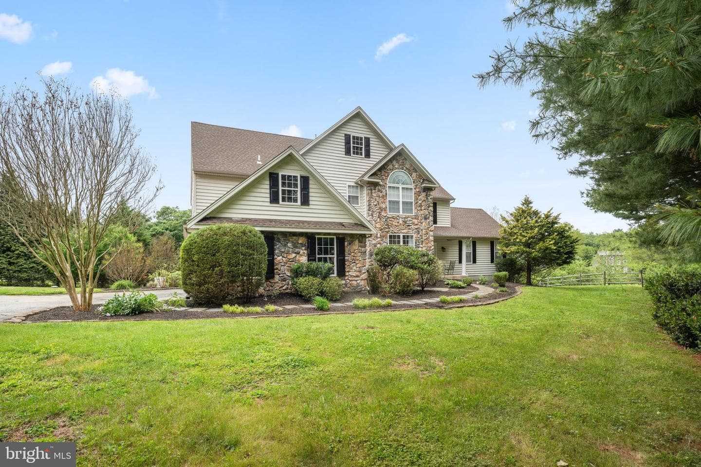 592 W Creek Road photo 48