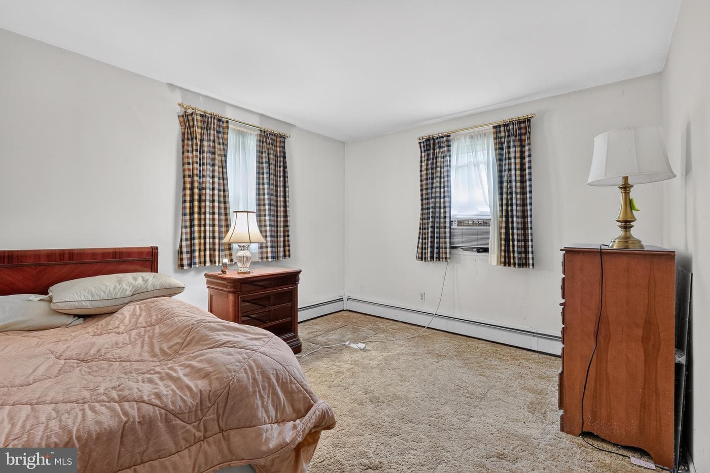 1 Lynn Boulevard photo 18