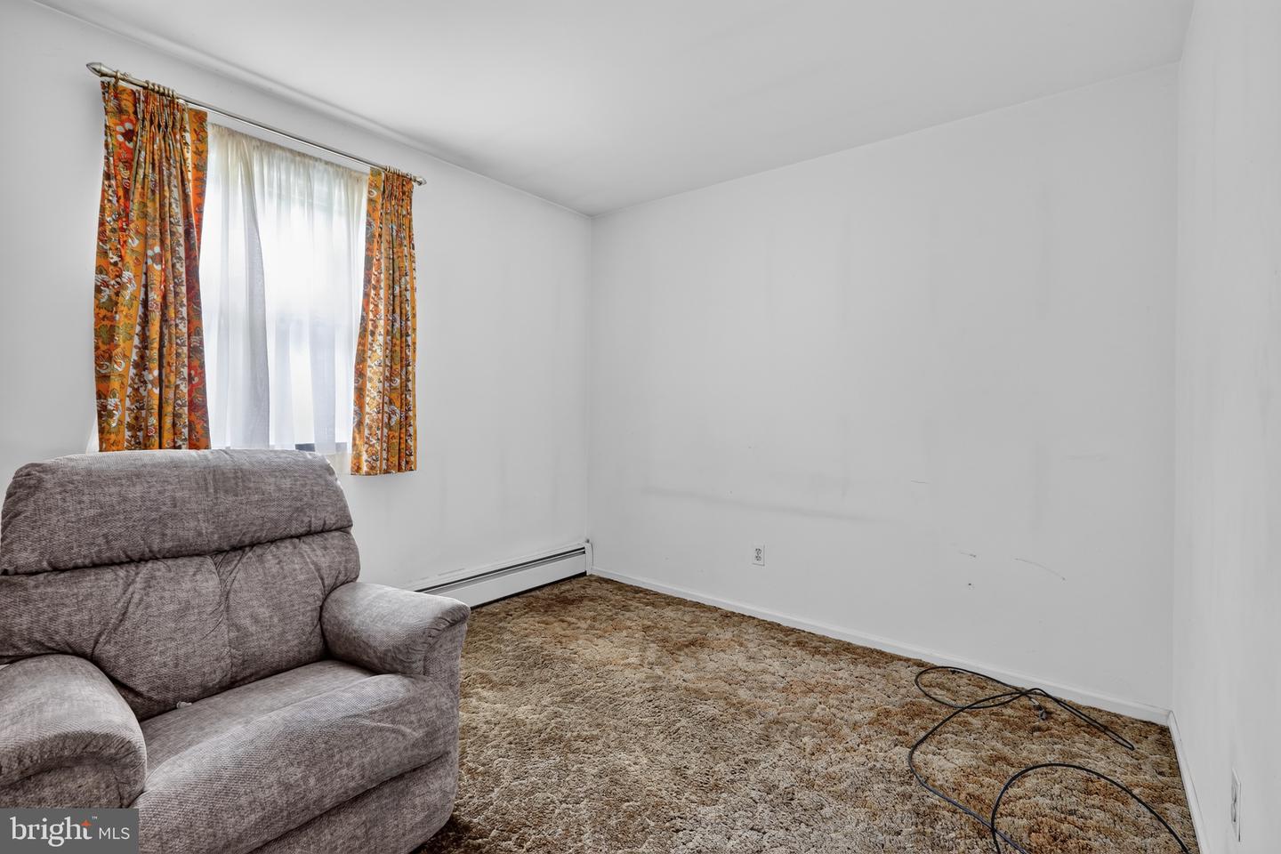 1 Lynn Boulevard photo 21