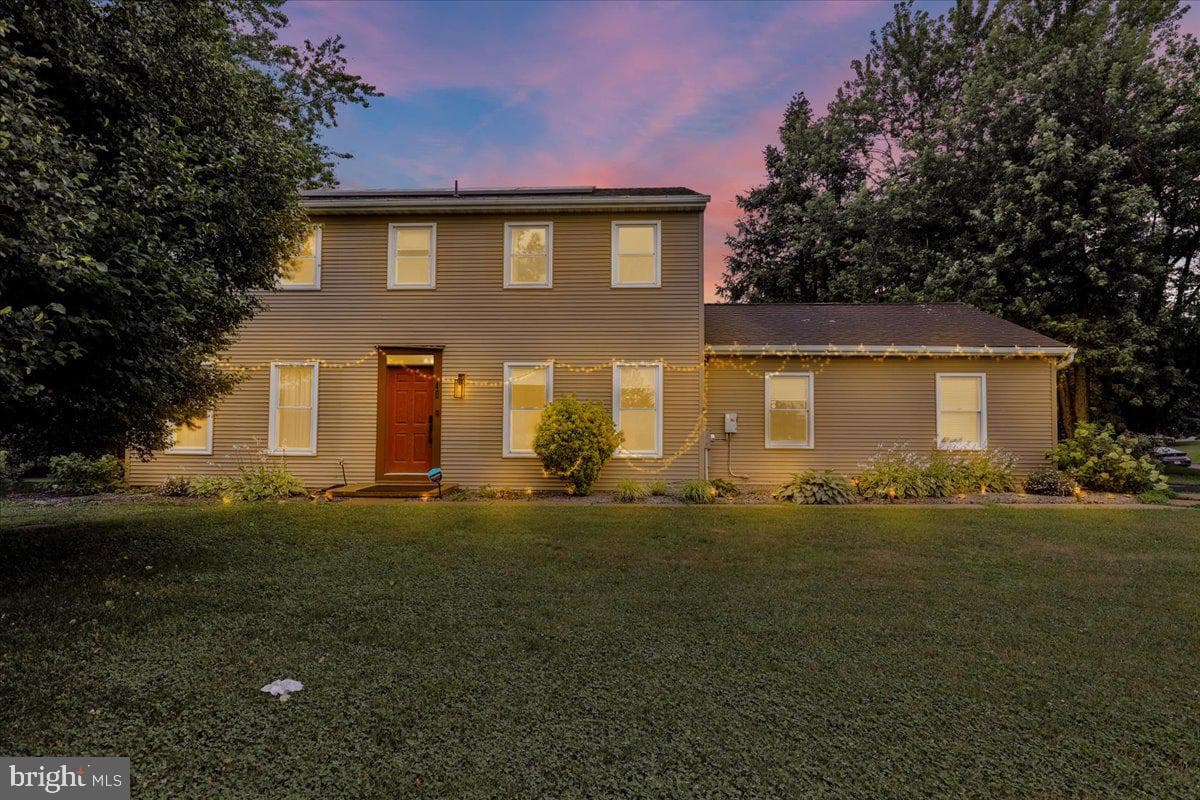 40 Hunters Run, Honey Brook