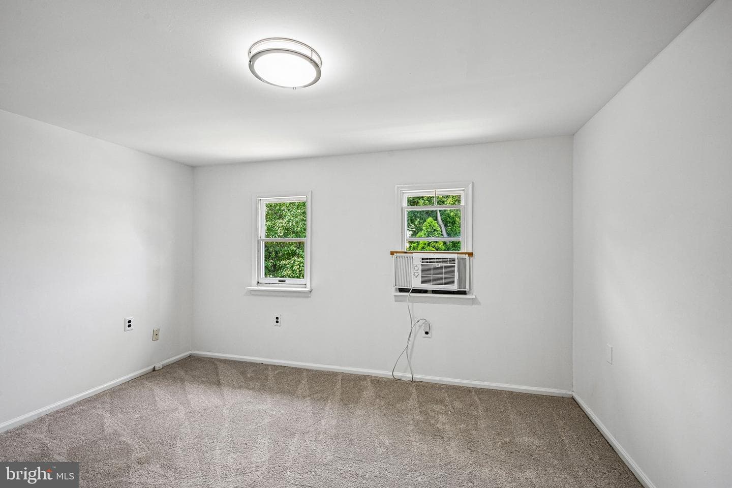 203 Walnut Street photo 18