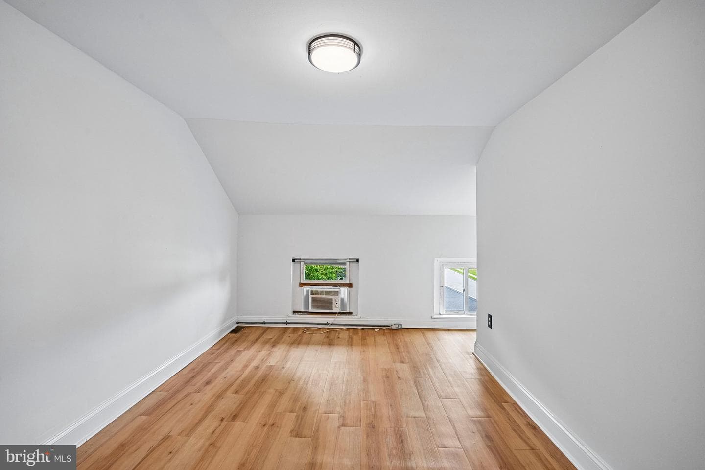 203 Walnut Street photo 22