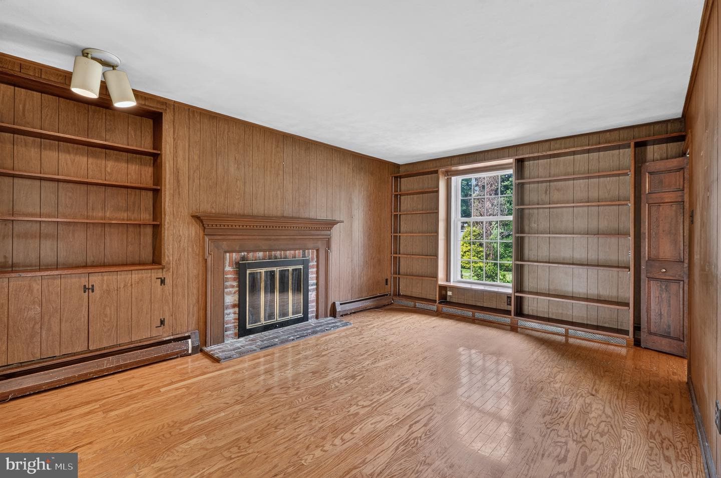 1408 Ponds Edge Road photo 32