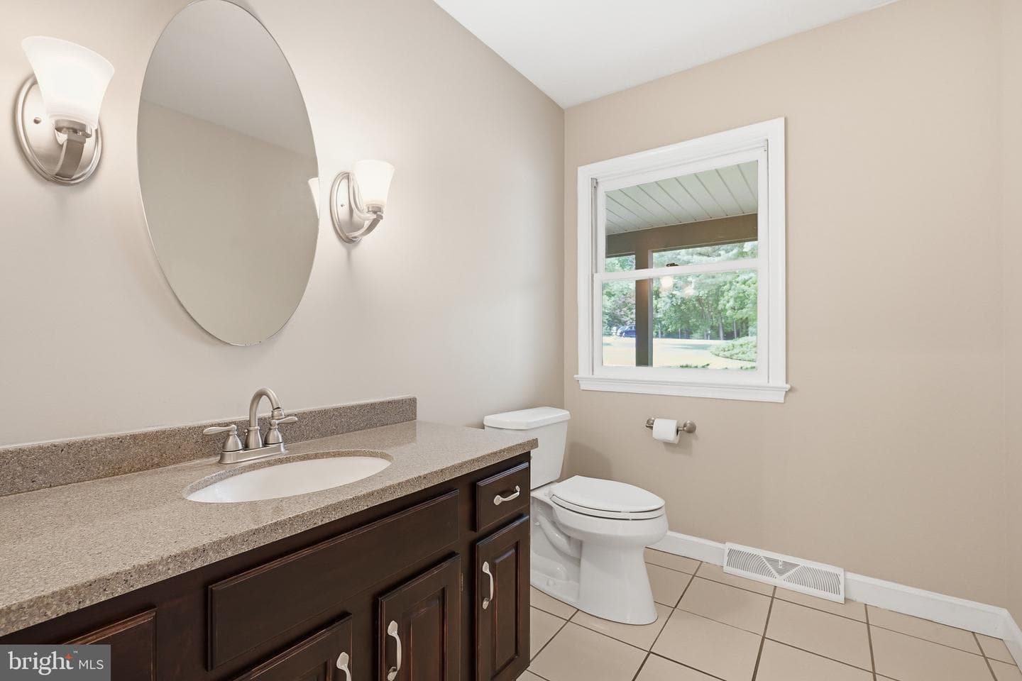 7 Woodcrest Way photo 12
