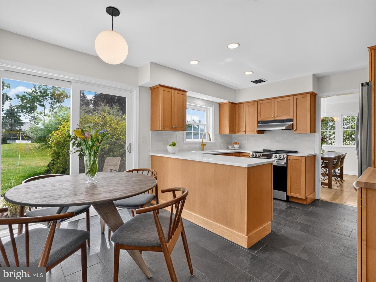 7 Carriage Drive photo 8
