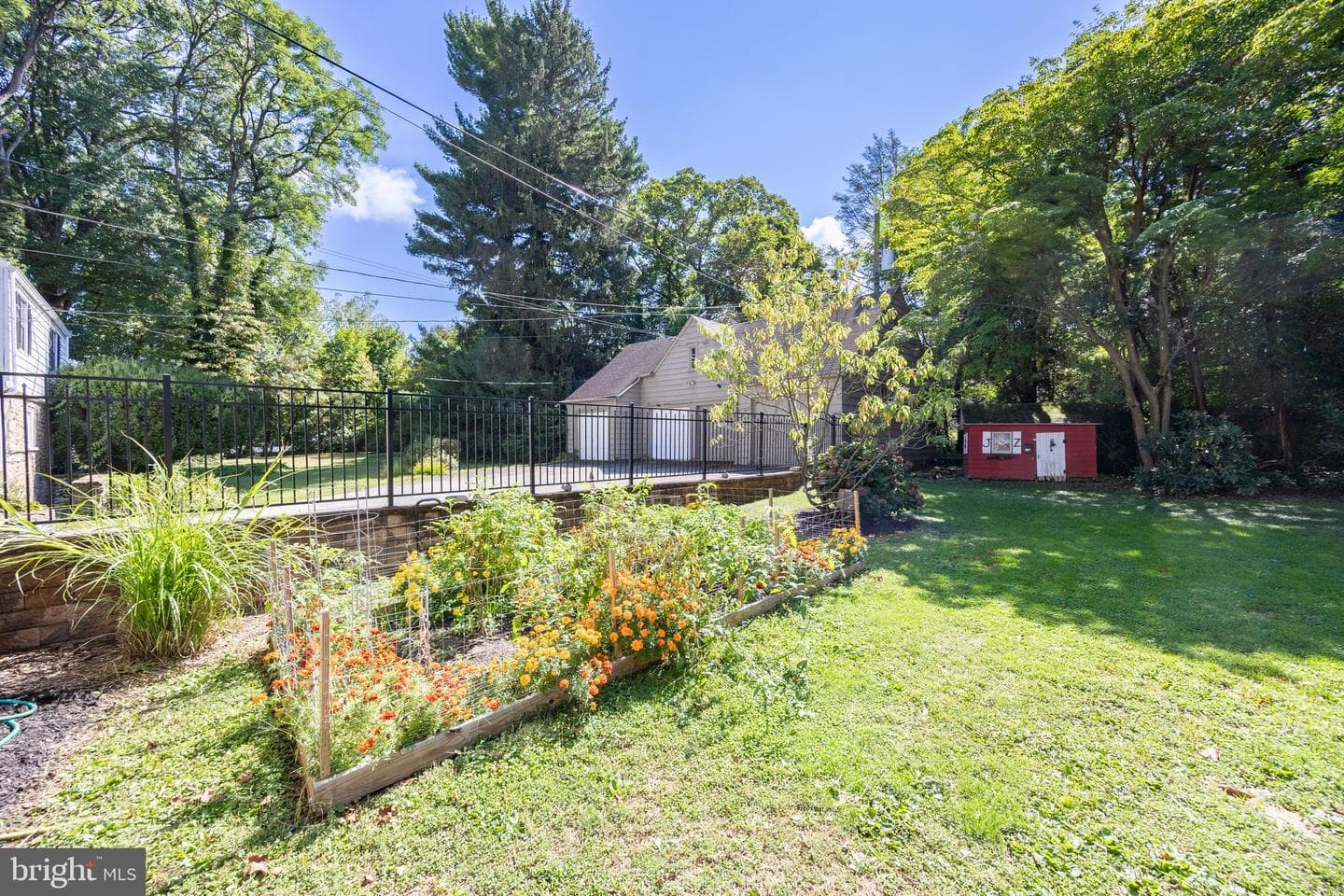 1336 Olive Street photo 34