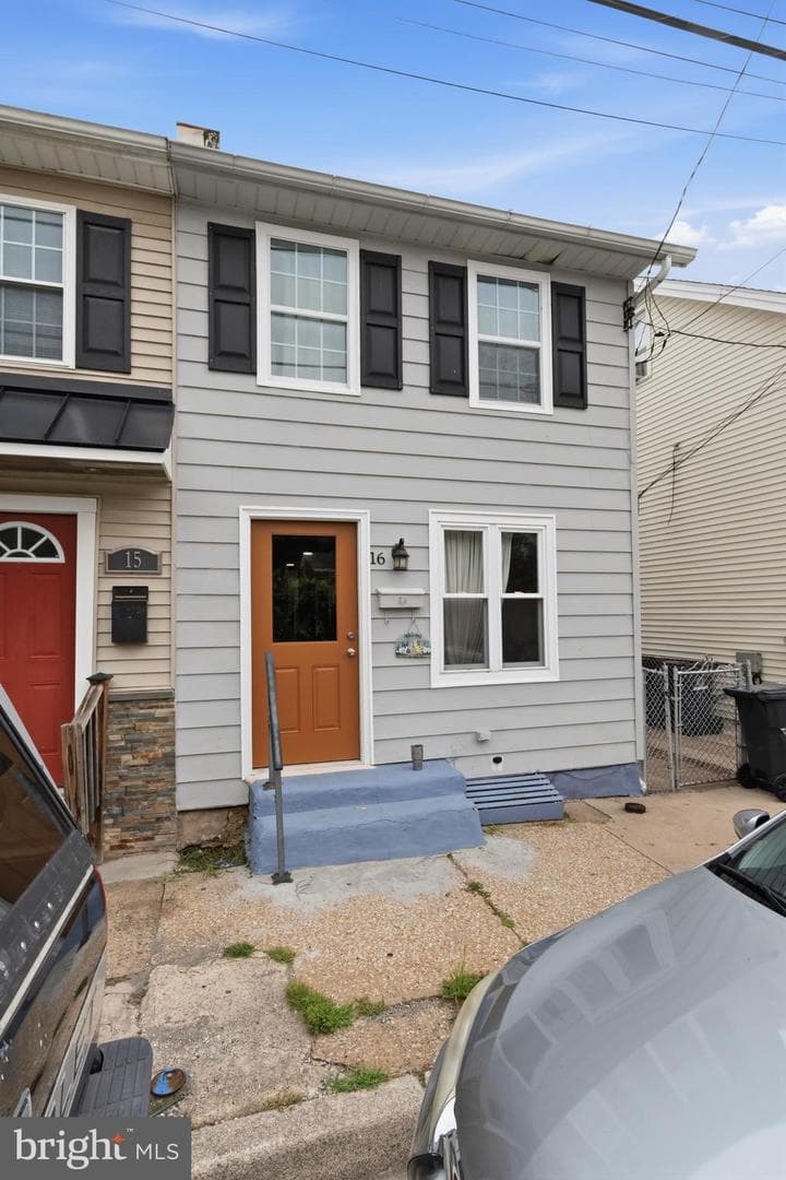 16 Morgan Street, Phoenixville