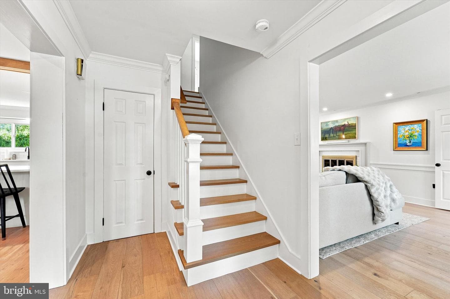 417 Heatherwood Lane photo 4