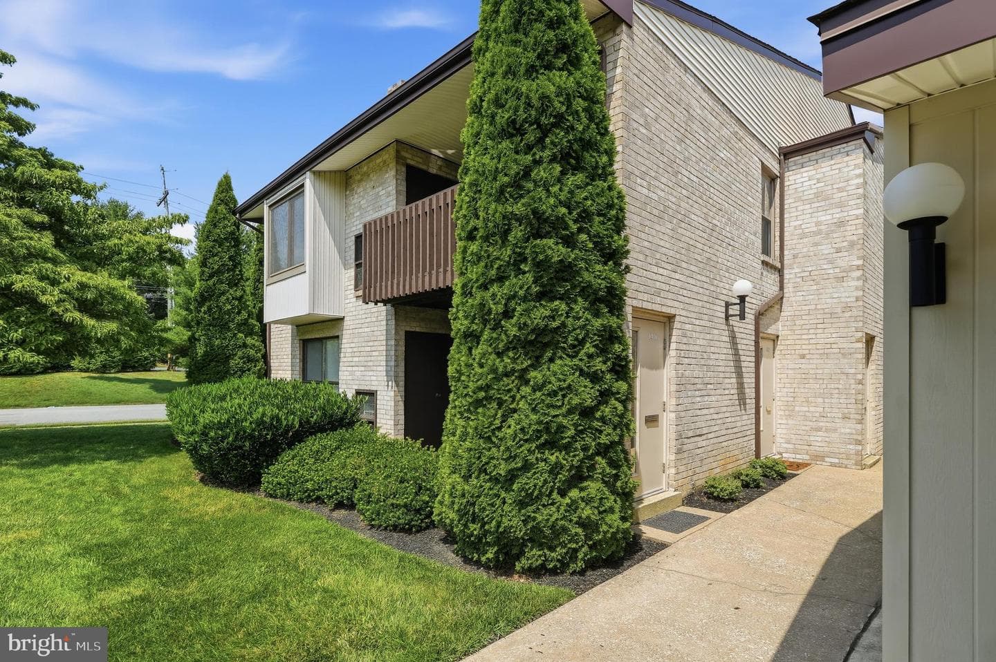 1401 Raintree Lane #1401, Malvern