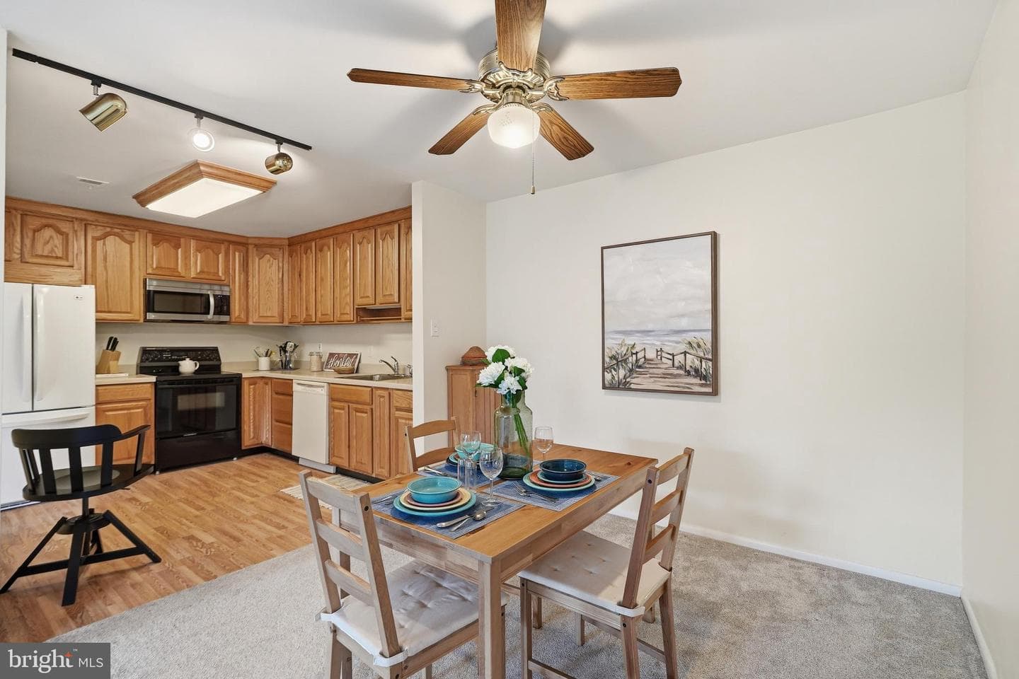 1401 Raintree Lane #1401 photo 9