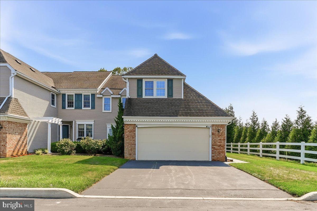 919 Samantha Circle, Chester Springs