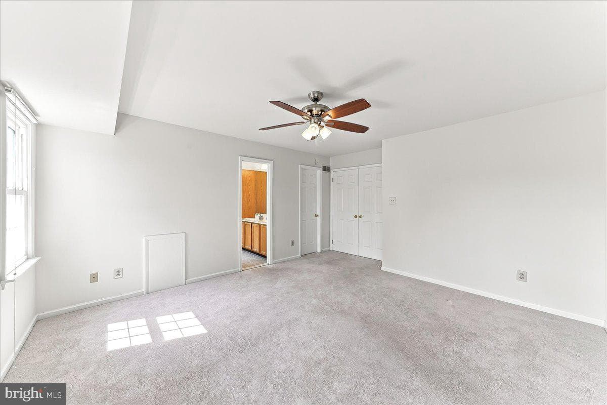 919 Samantha Circle photo 20
