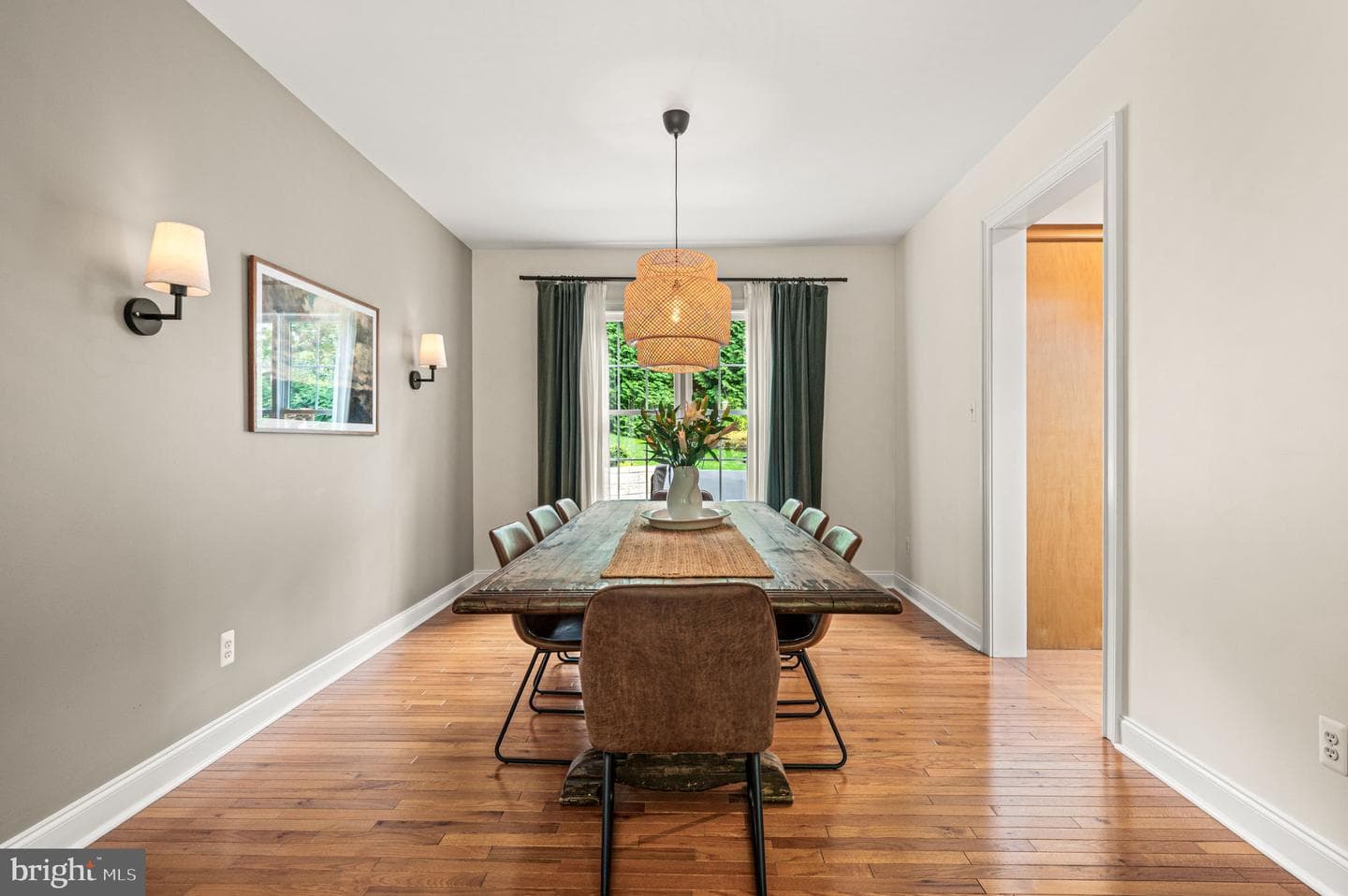 232 Vincent Road photo 9