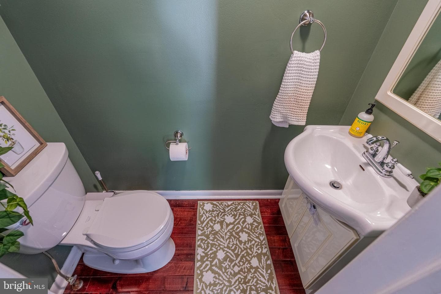 43 Evergreen Lane photo 14