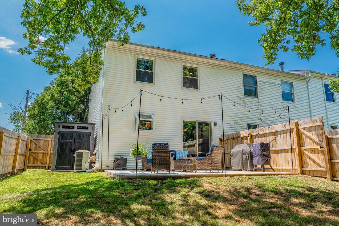 43 Evergreen Lane photo 29