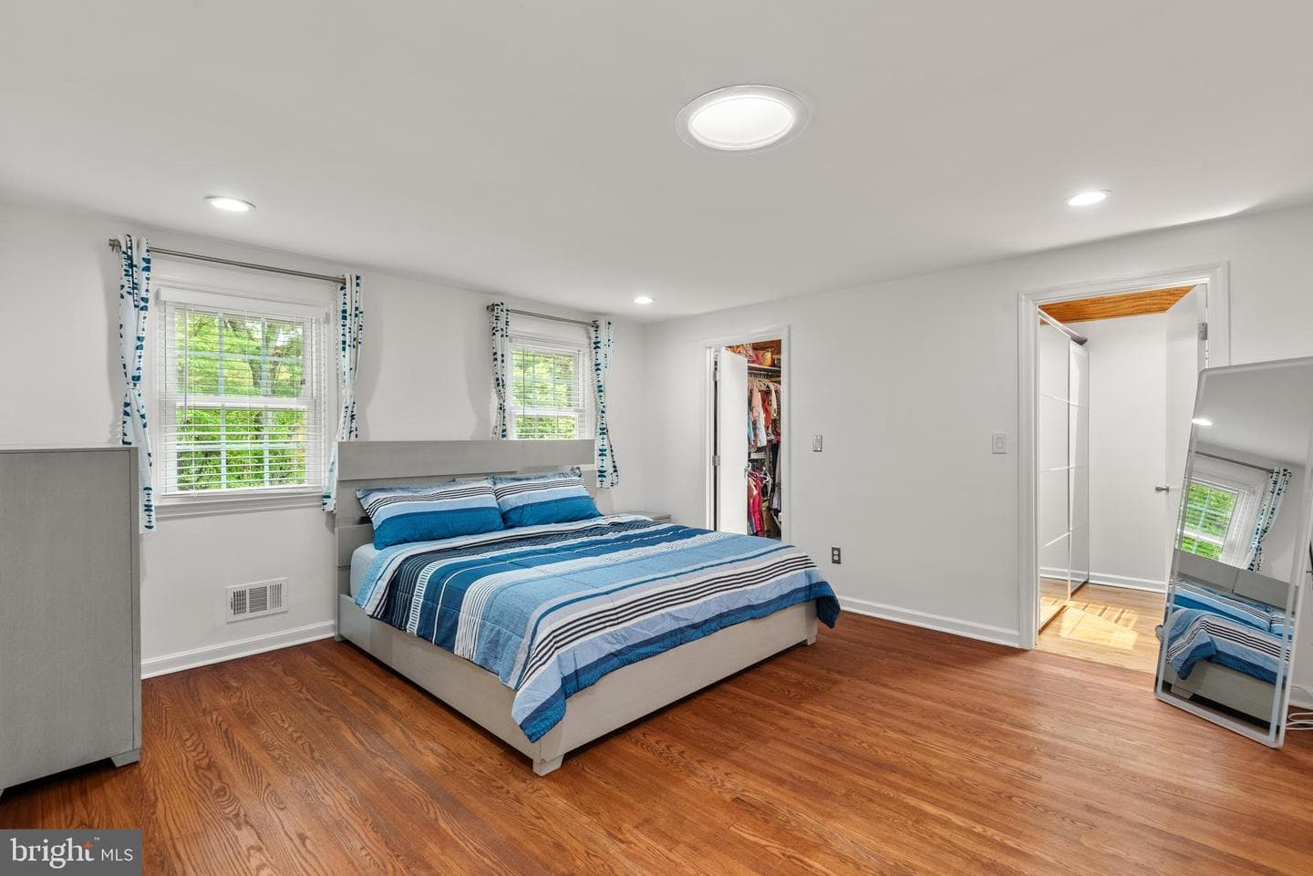 1291 Thomas Road photo 18