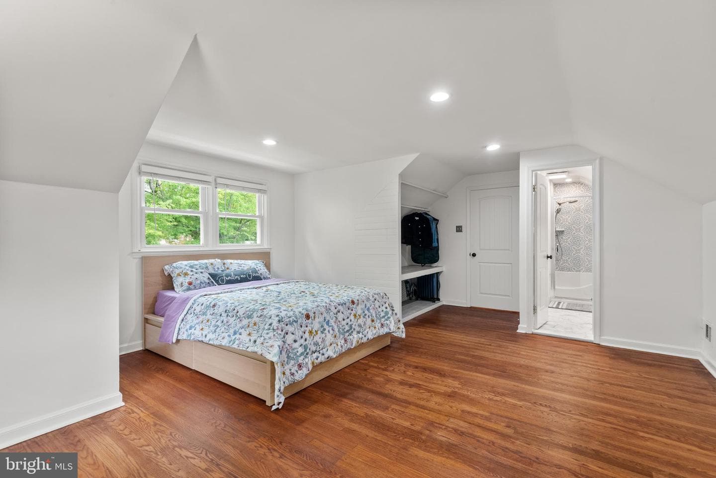 1291 Thomas Road photo 27