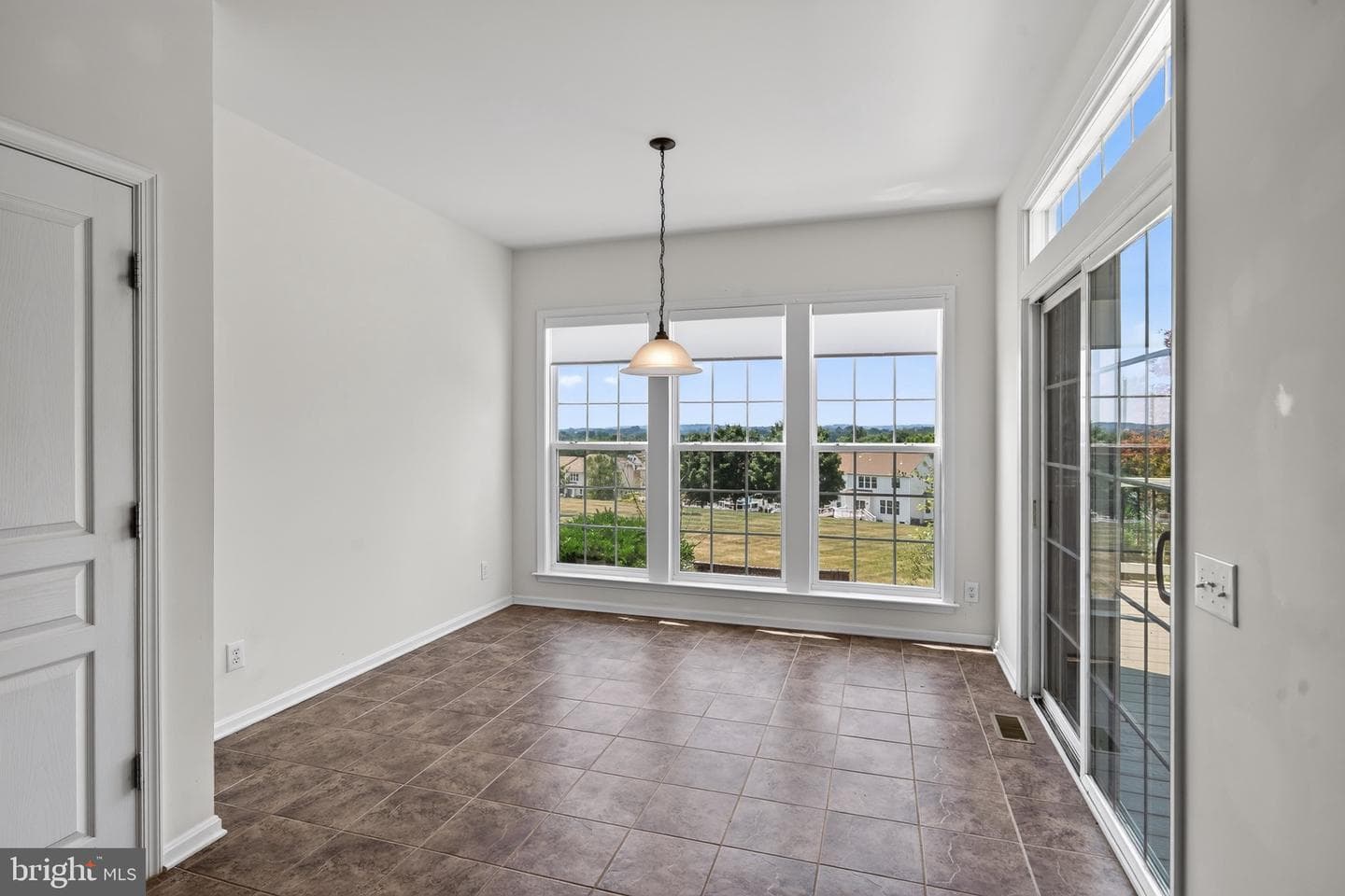 228 N Caldwell Circle photo 17