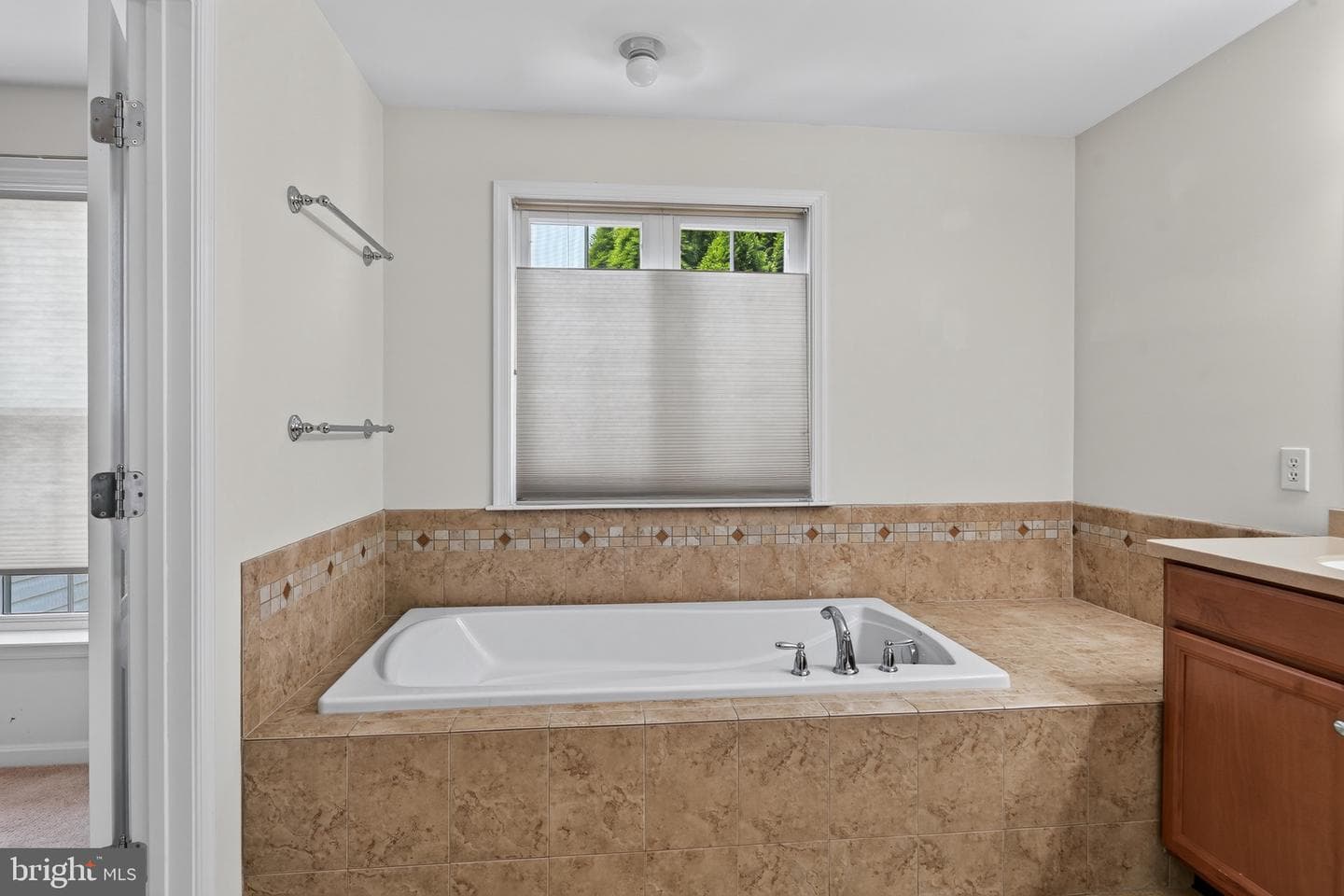 228 N Caldwell Circle photo 41