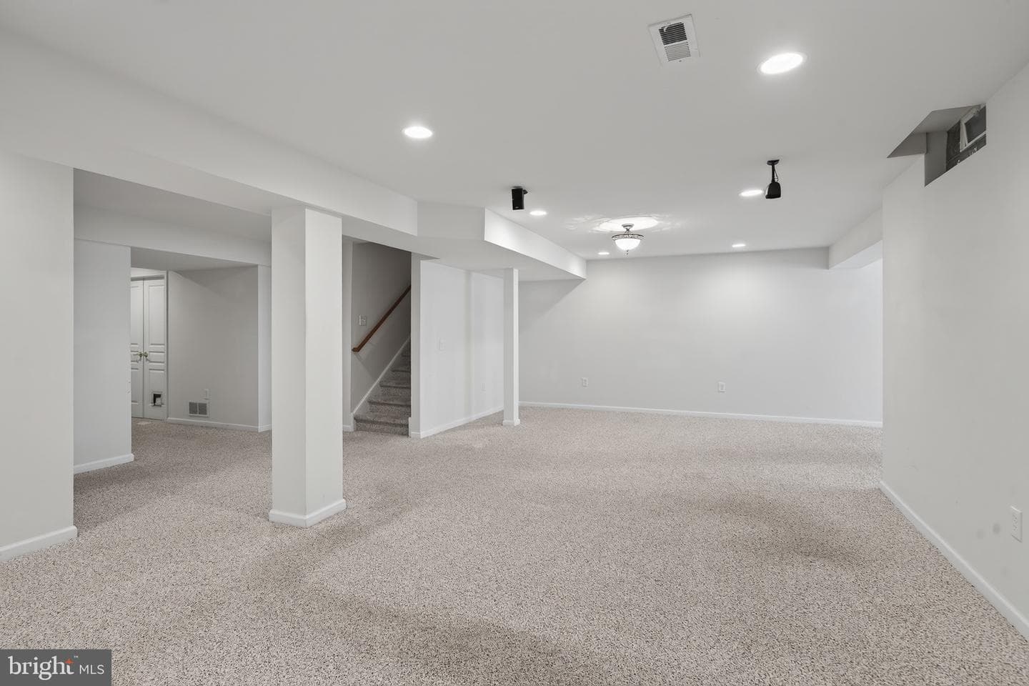 228 N Caldwell Circle photo 54