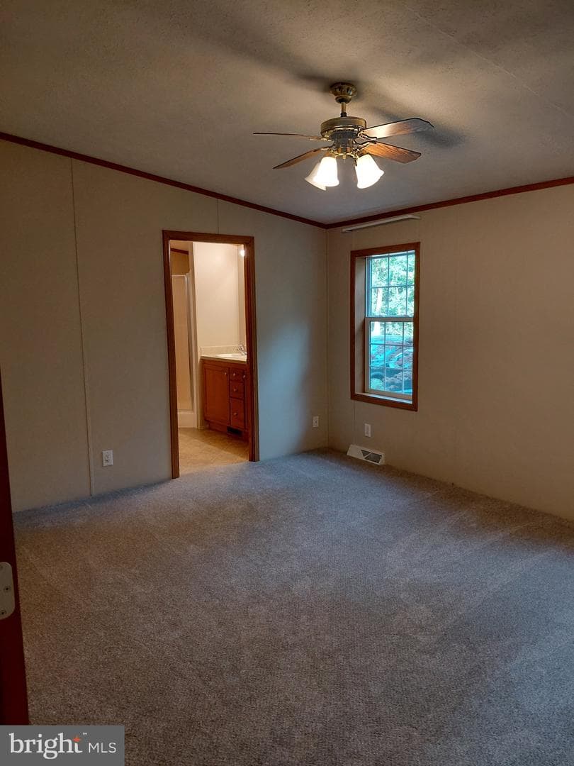 216 High Point Lane photo 13